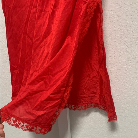 Vintage Mel Lin Red Lace Trim Slip Skirt - Picture 2 of 6